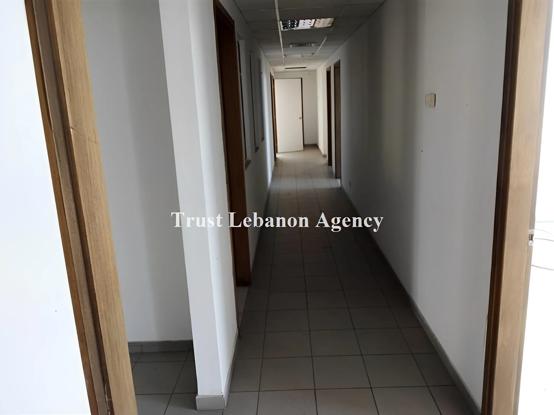 Office for rent in Baabda, Hazmieh