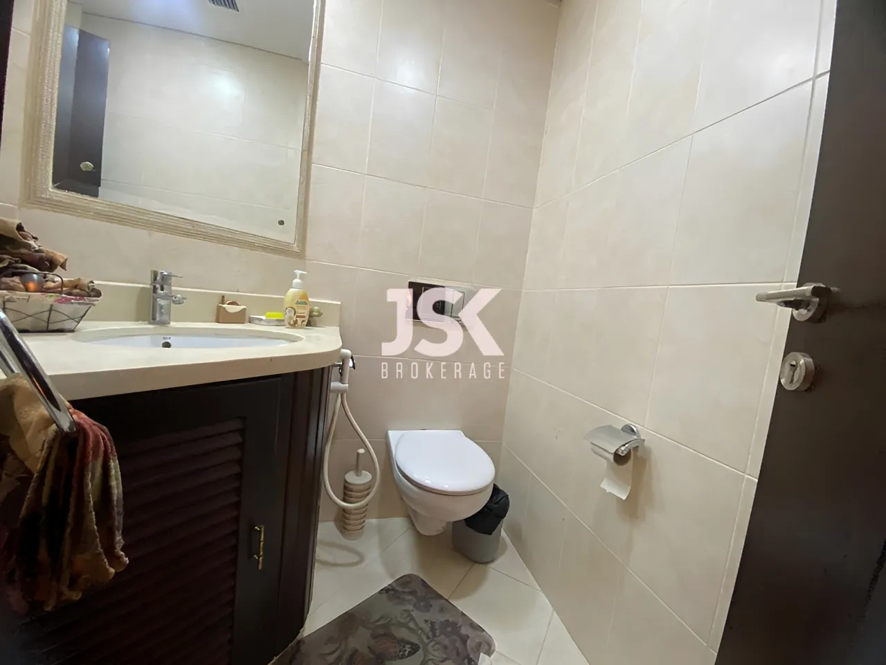 Apartment for Sale in Ain El Mraiseh