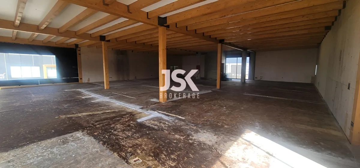 Showroom for Rent in Zouk Mosbeh, Lebanon