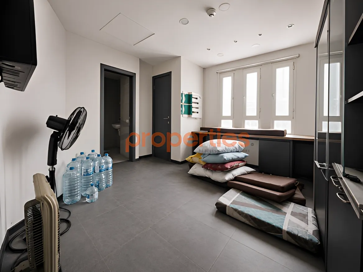 Shop for Rent in Hamra