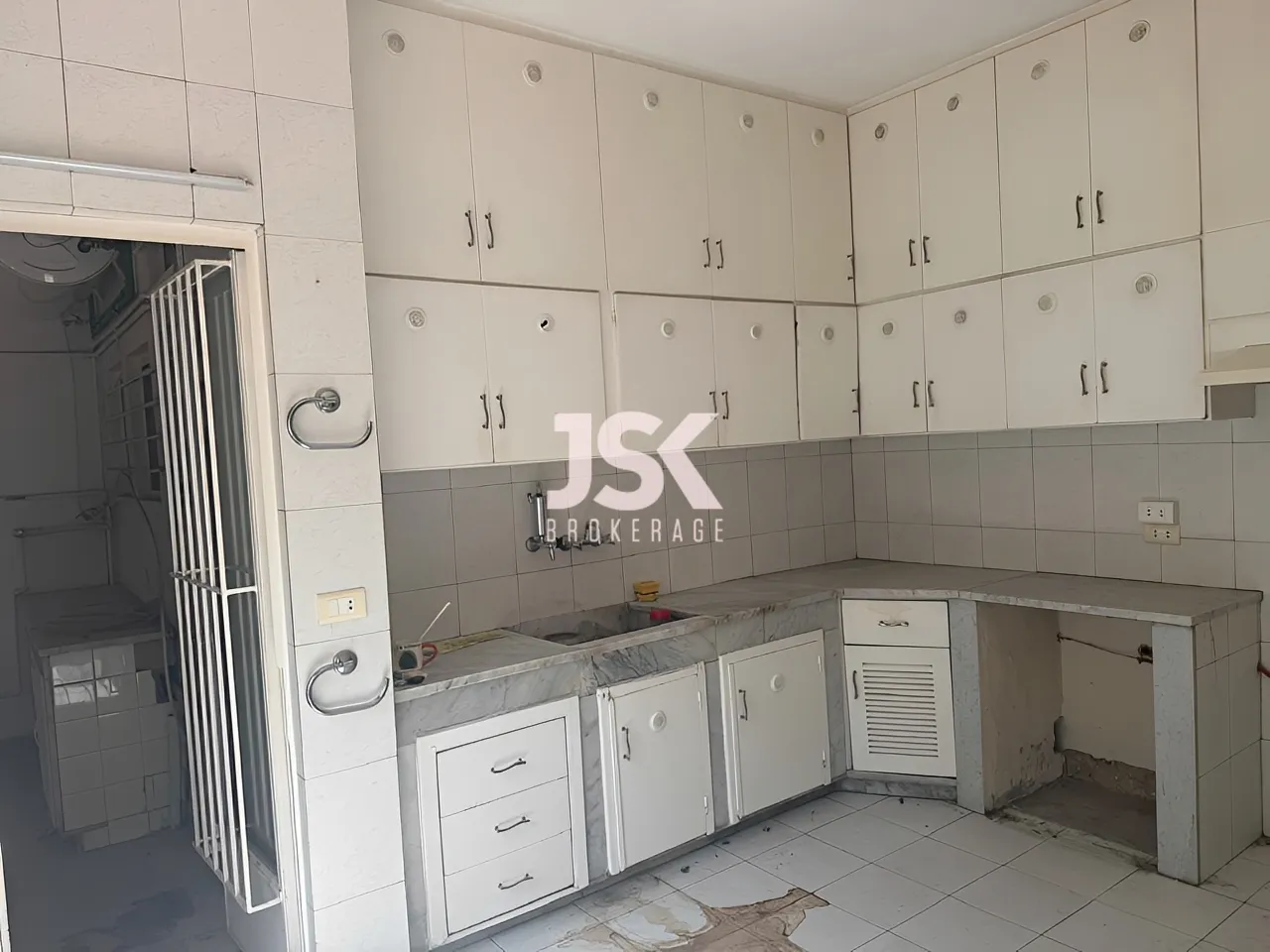 Apartment for Sale in Horch Tabet