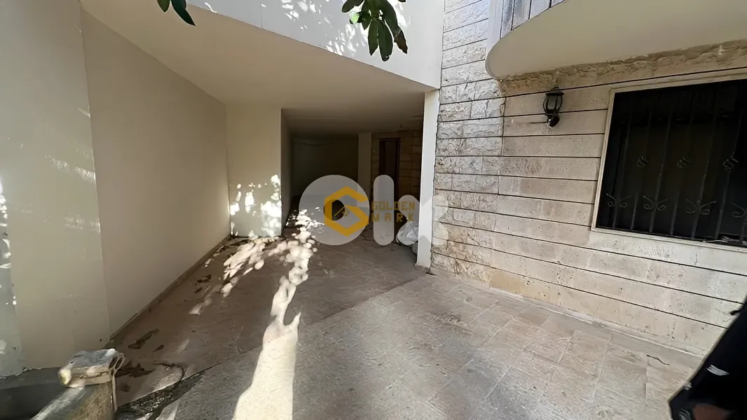 Duplex for Sale in Blat