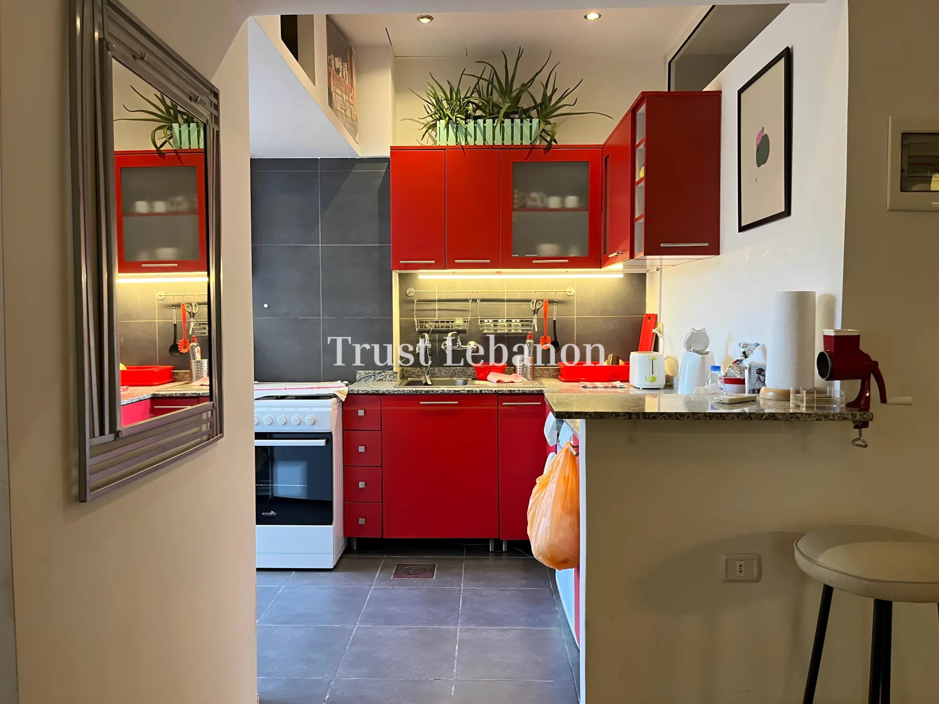 Studio for rent in Sassine, Bayrut, Lebanon