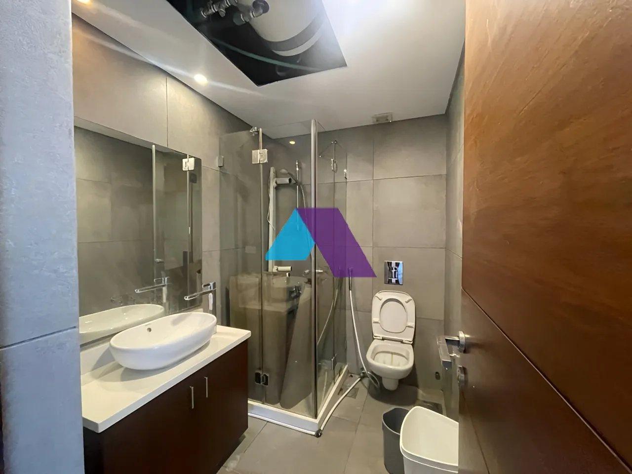 Apartment for Sale in Achrafieh - 2 bed, 2 bath