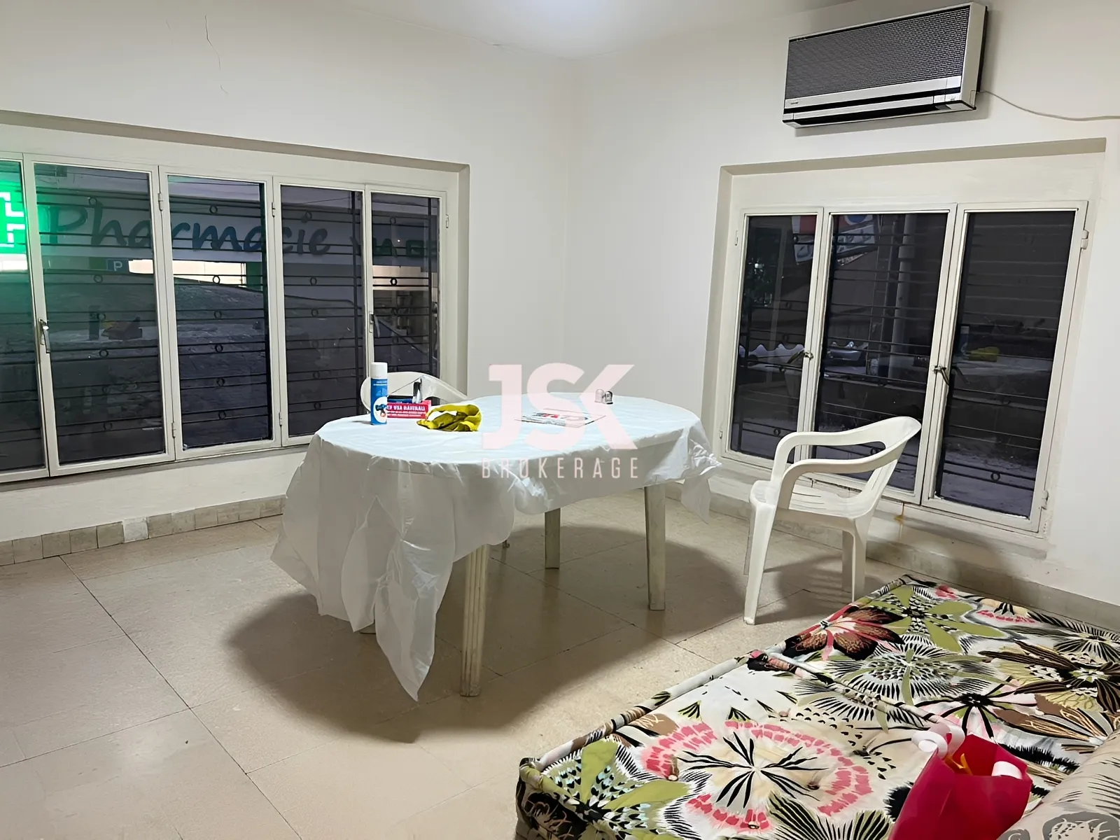 Apartment for Sale in Forn El Chebbak - 2 bed, 1 bath