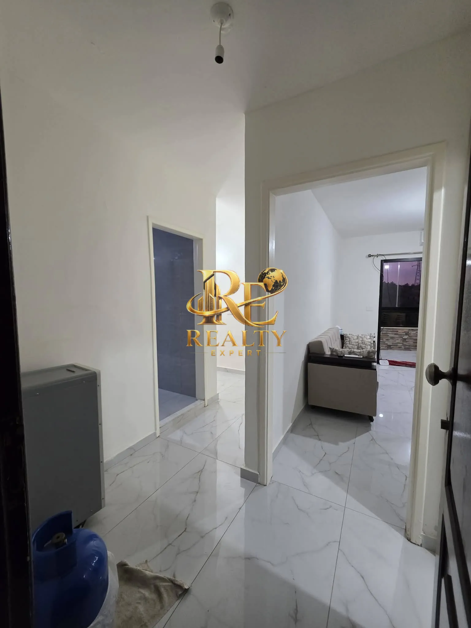 شقة for sale in عرمون، لبنان