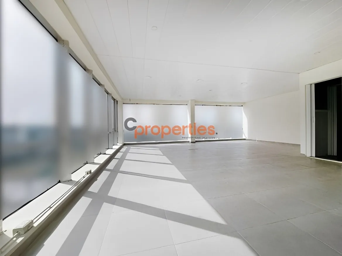Office for Rent in Zalqa