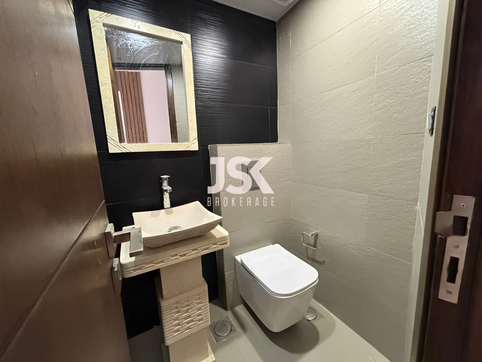 Apartment for Sale in Zikrit