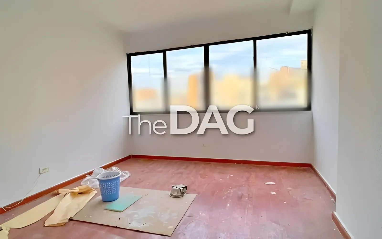 Office for rent in Sin el Fil