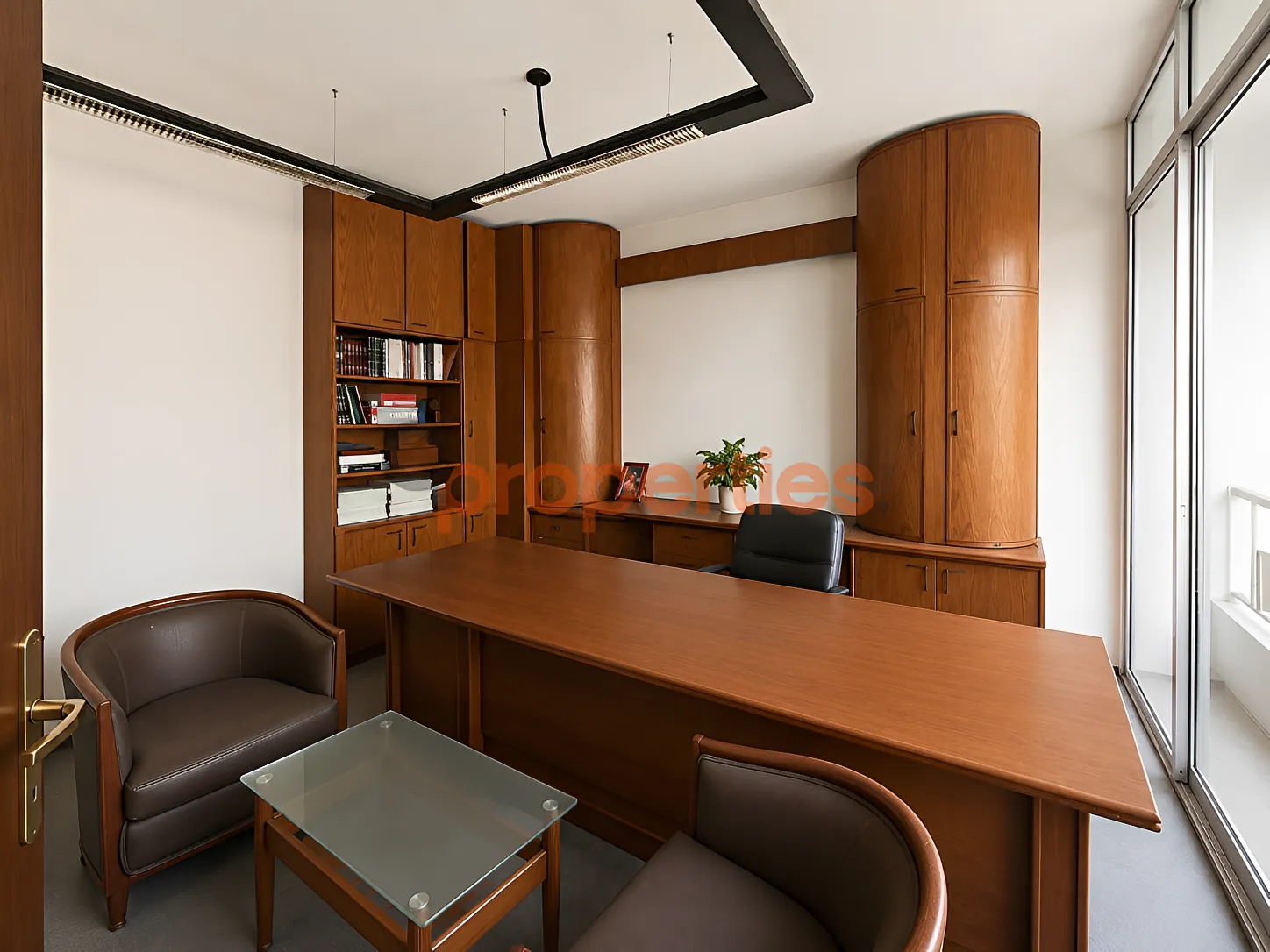Office for Sale in Remeil