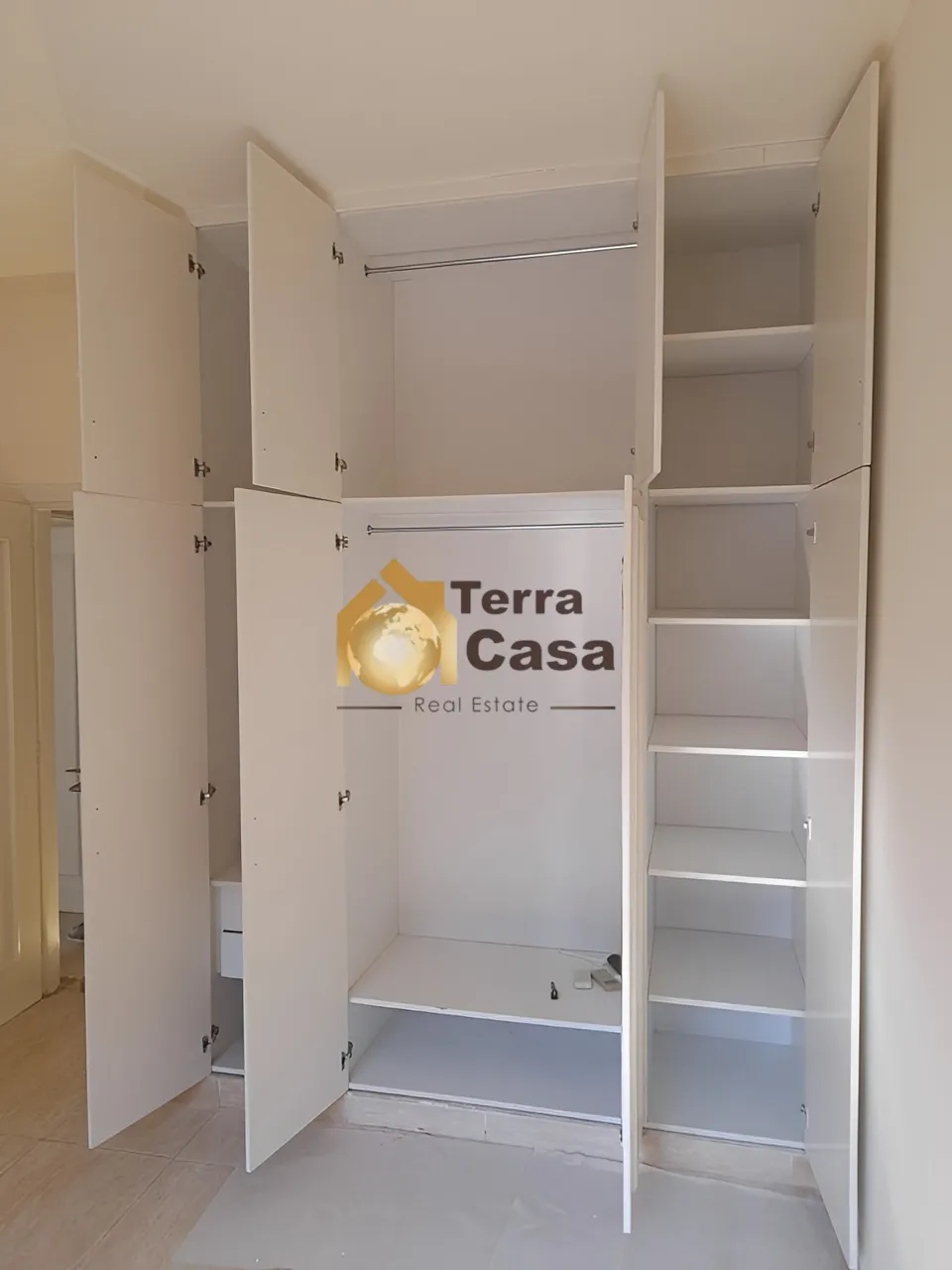 Apartment for sale in Mtayleb