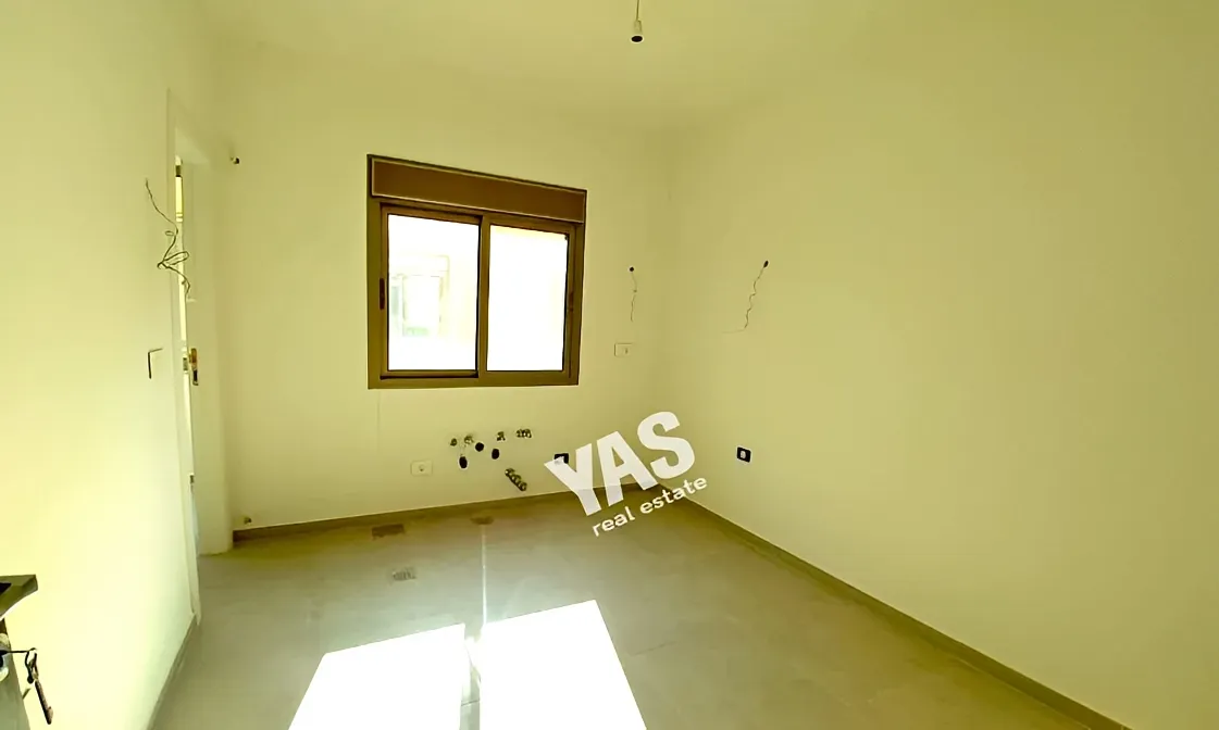 Apartment for Sale in Ajaltoun - 3 bed, 4 bath