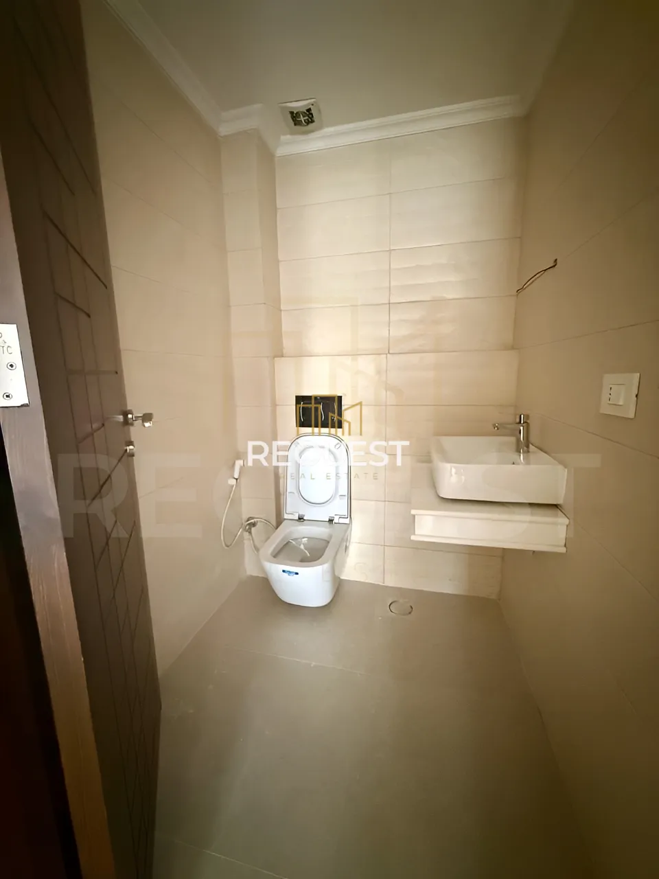 Apartment for rent in Spears, beirut, lebanon