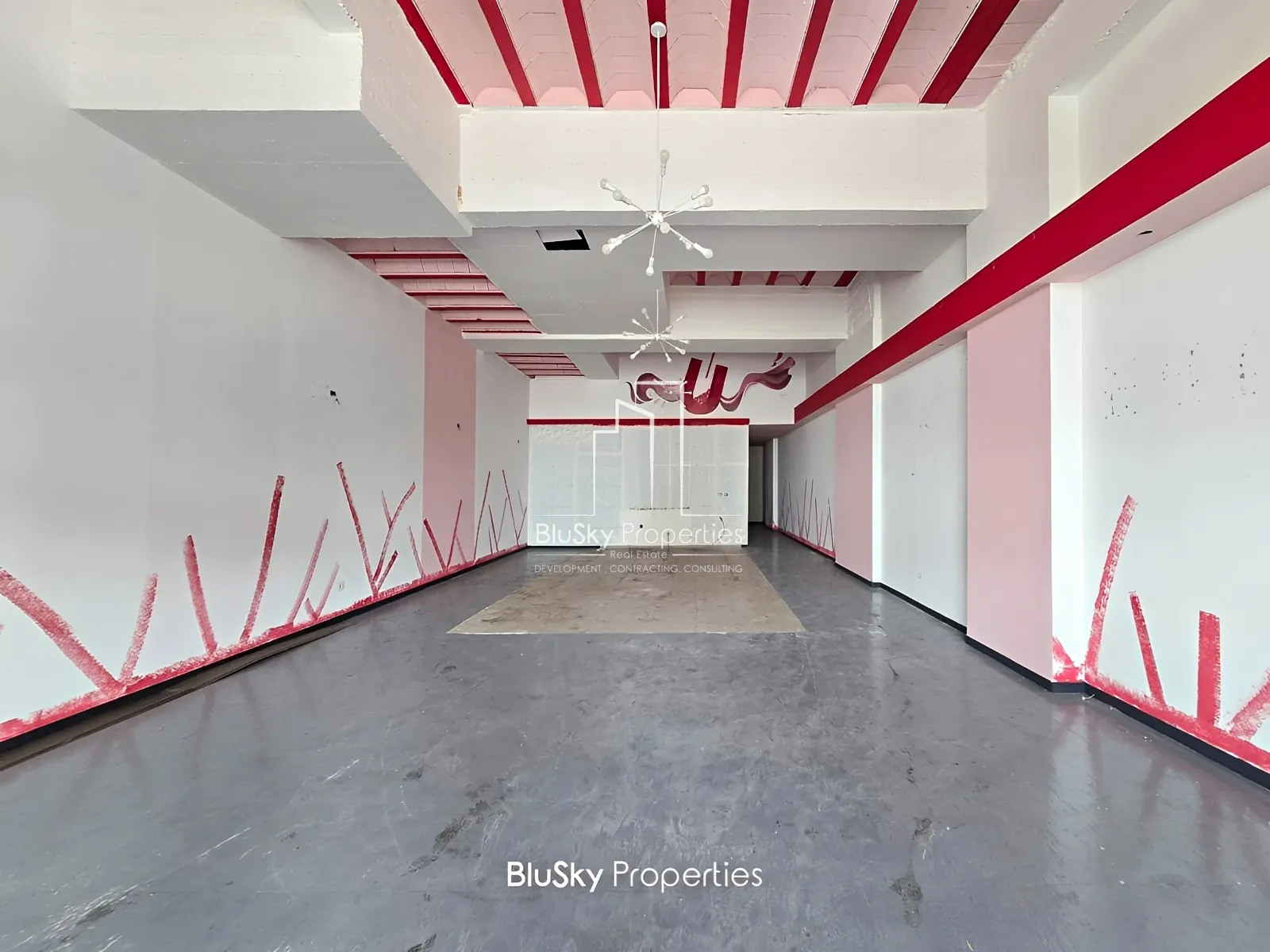Shop for rent in Mansourieh