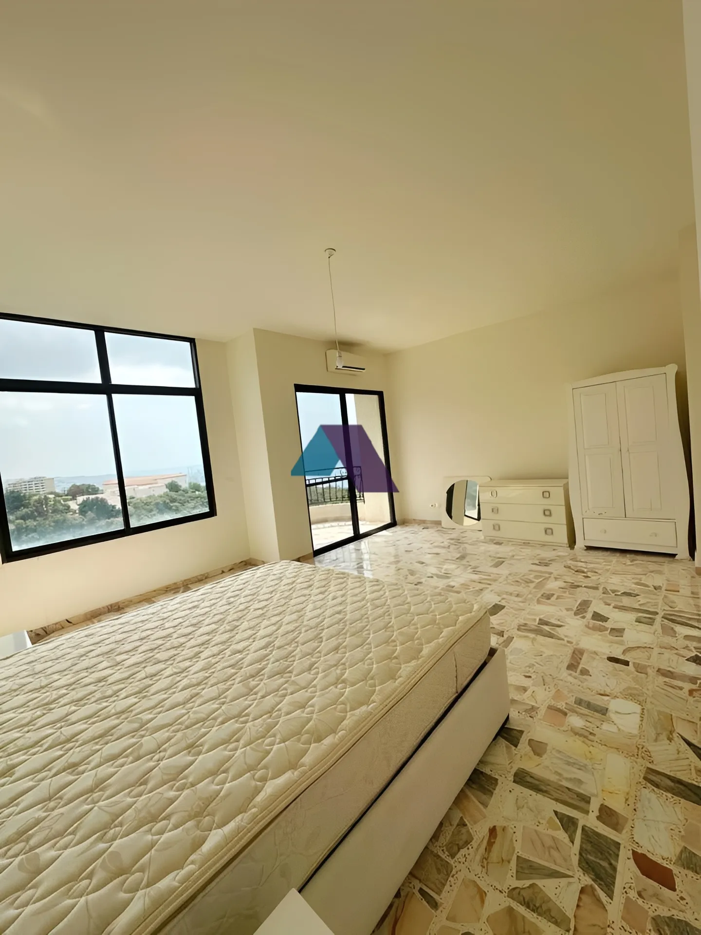 Apartment for Sale in Chnaneir