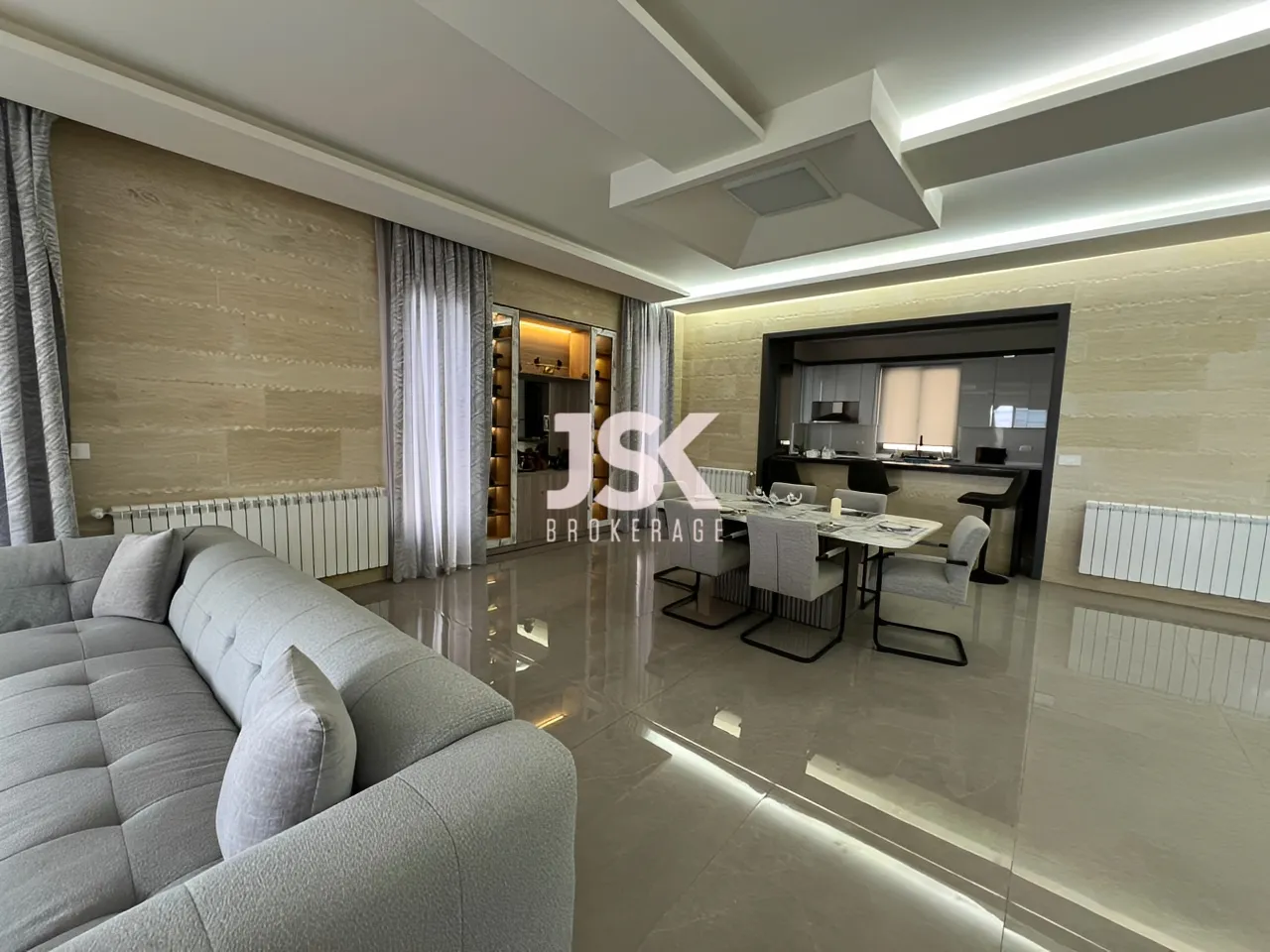 Villa for Sale in Blat