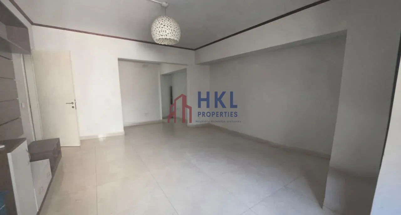 Commercial for sale in Ain Al Mraiseh, Beirut, Lebanon