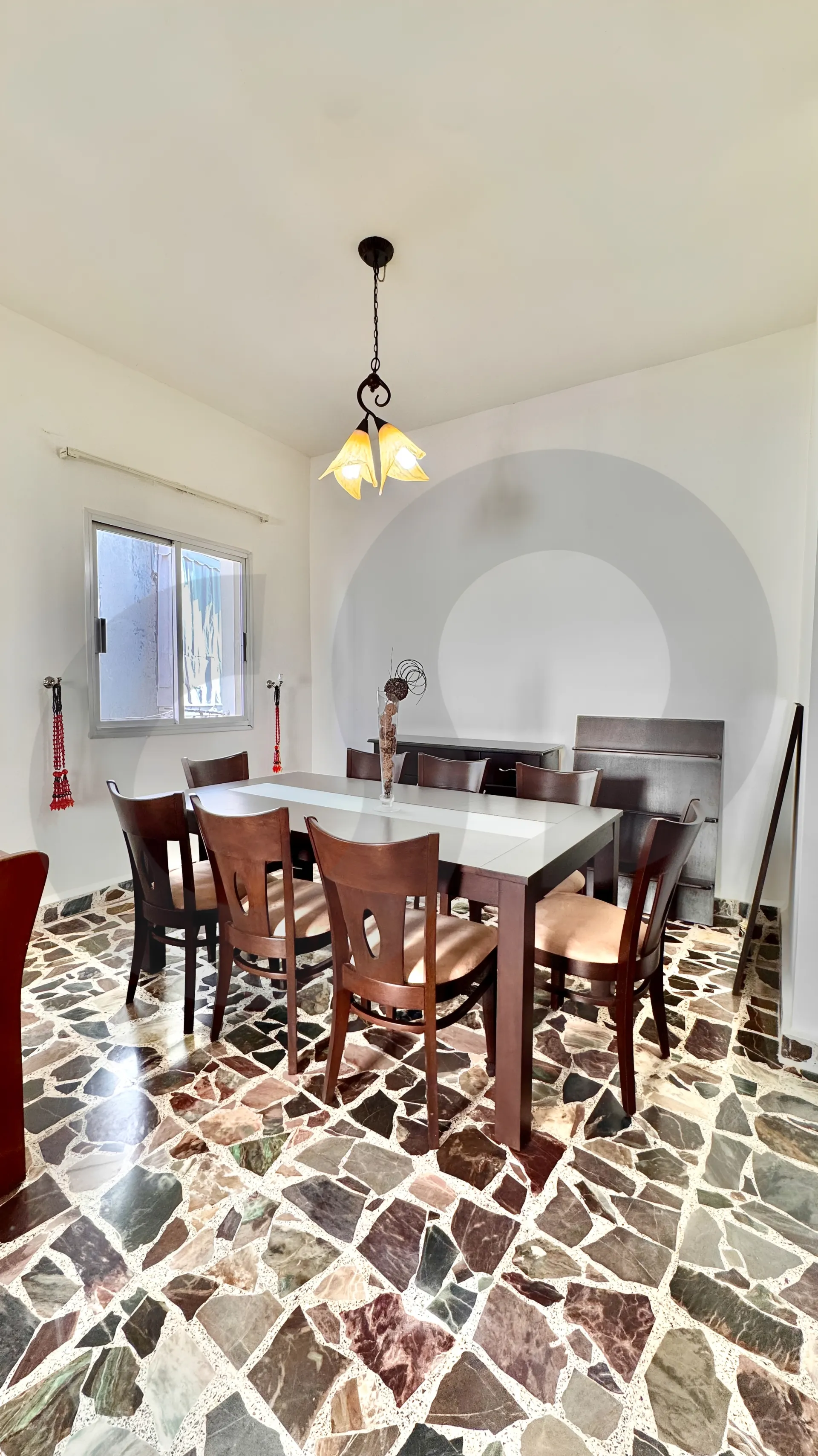 Apartment for Sale in Aamchit