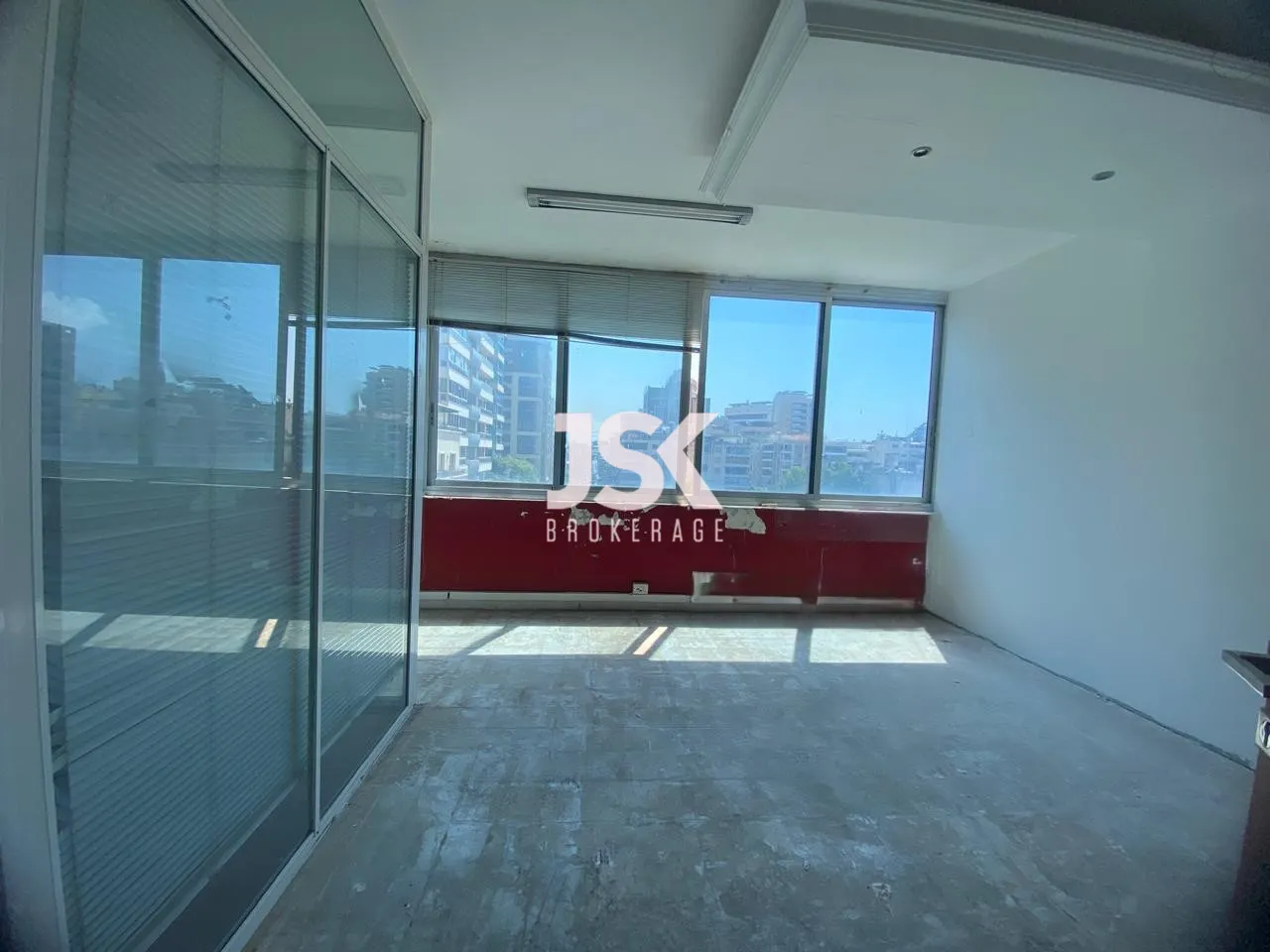 Building for Sale in Verdun
