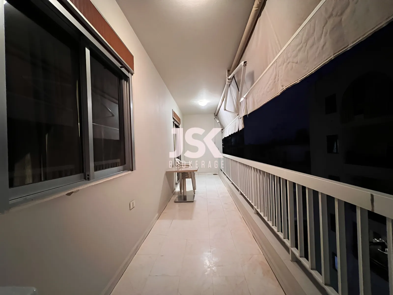 Apartment for Sale in Forn El Chebbak