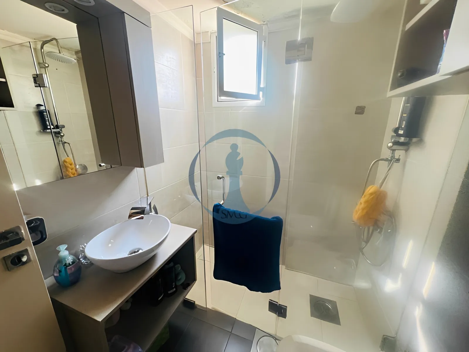 Apartment for sale in Halat