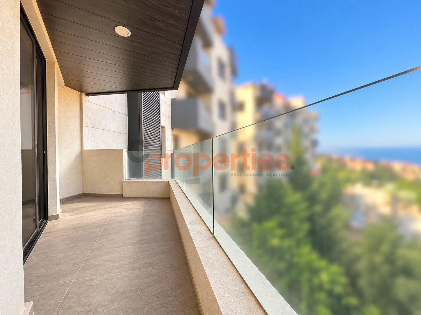 Apartment for Sale in Ain Aar