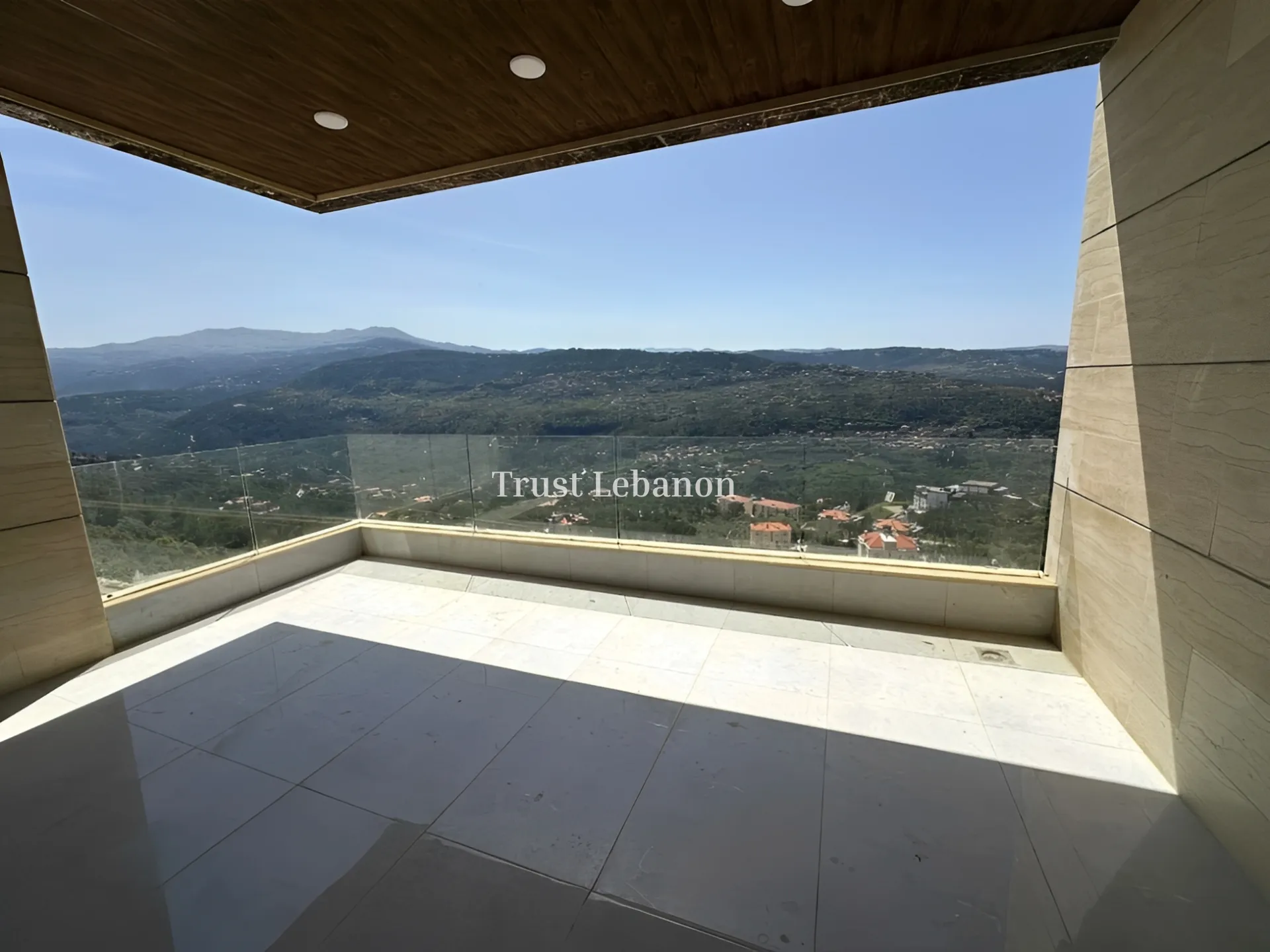 Apartment for sale in Baabdat, Lebanon - 3 bed, 4 bath