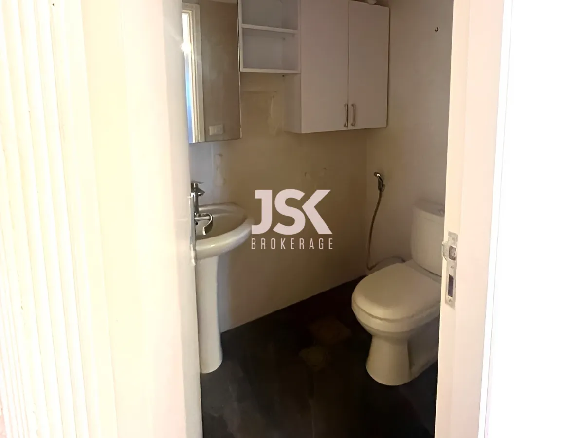 Office for Rent in Achrafieh