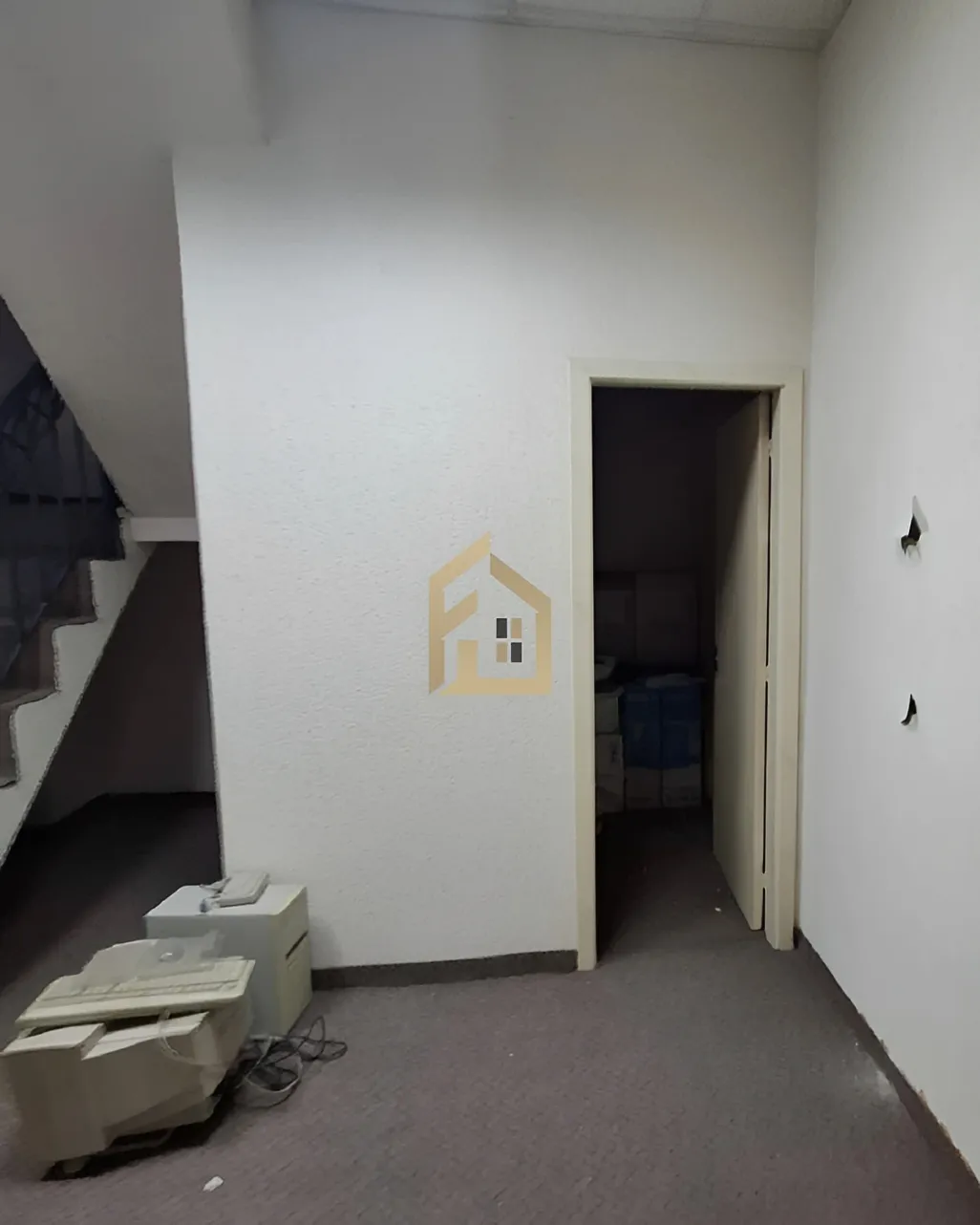 Shop for sale in Horch Tabet, Lebanon
