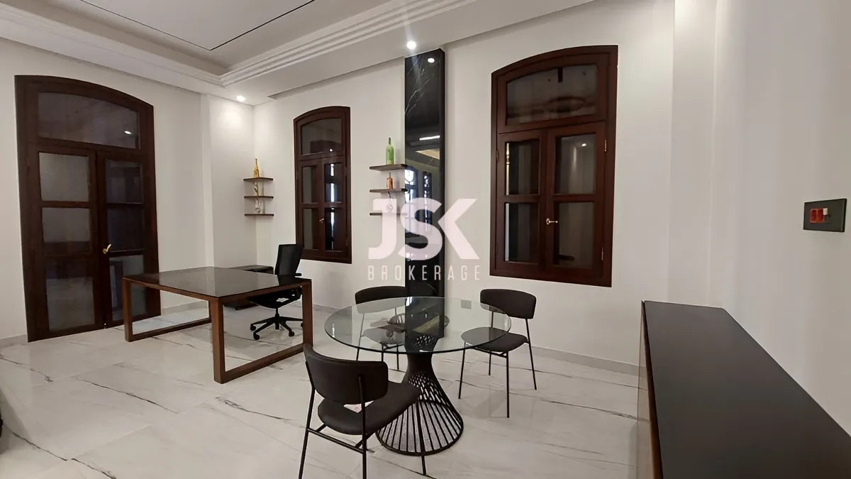 Office for sale in Downtown