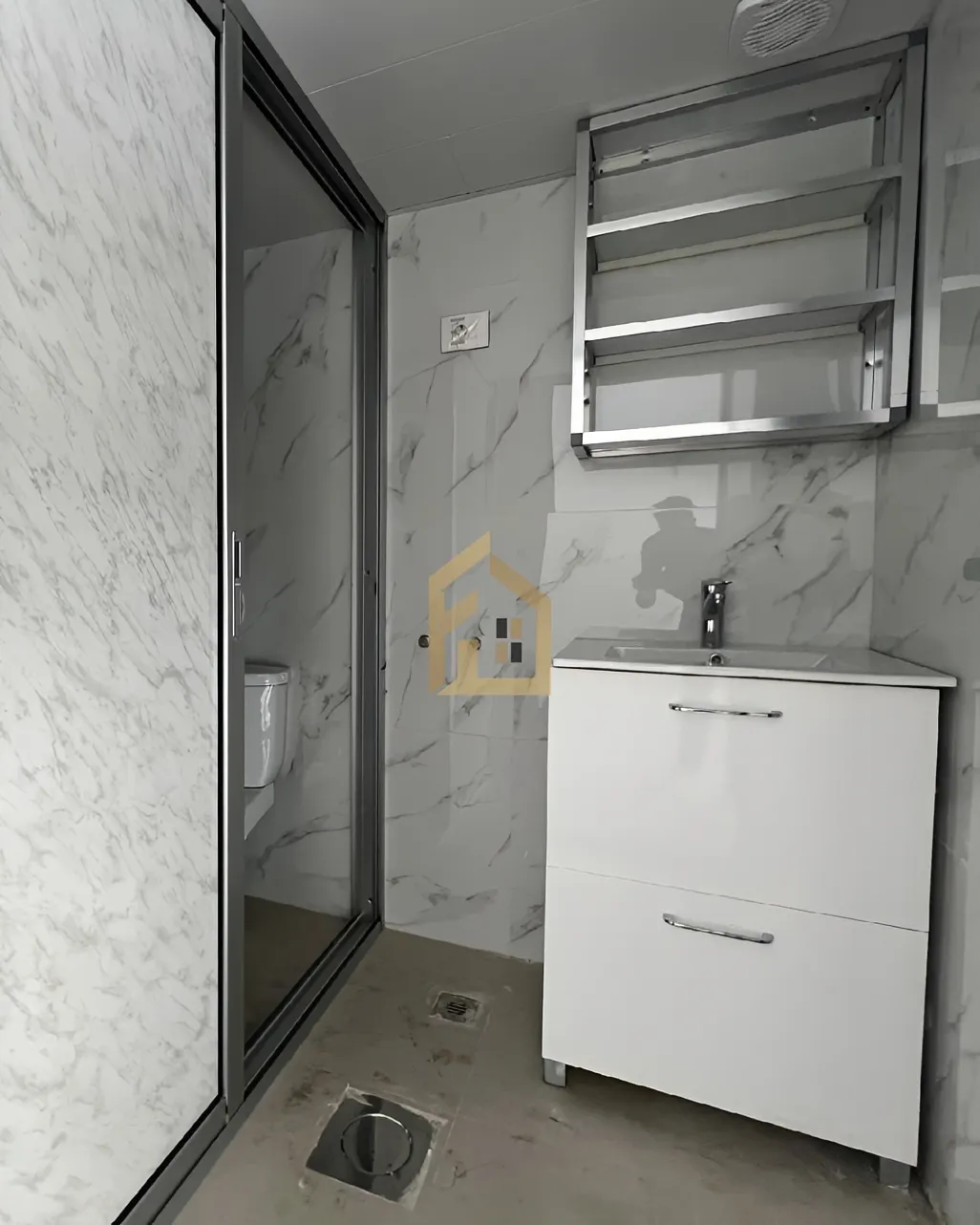 Showroom for sale in Kraytem, Beirut, Lebanon