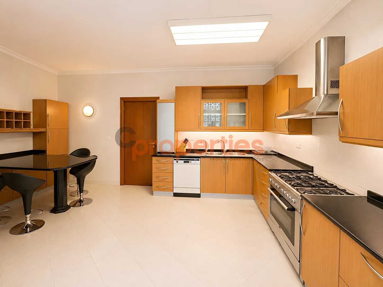Apartment for Rent in Mtaileb