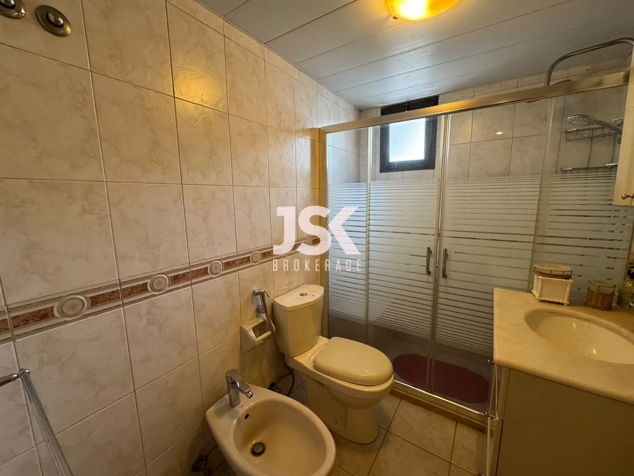 Apartment for Sale in Ras