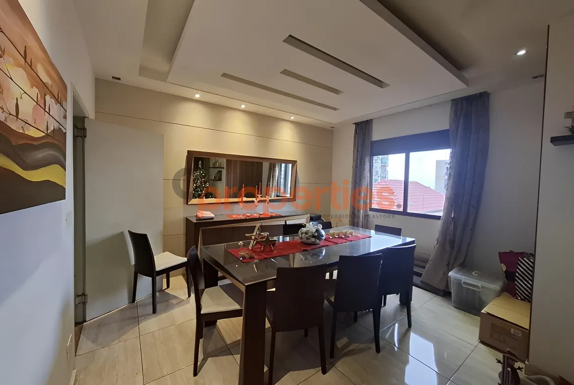 Apartment for Sale in Haret Sakher