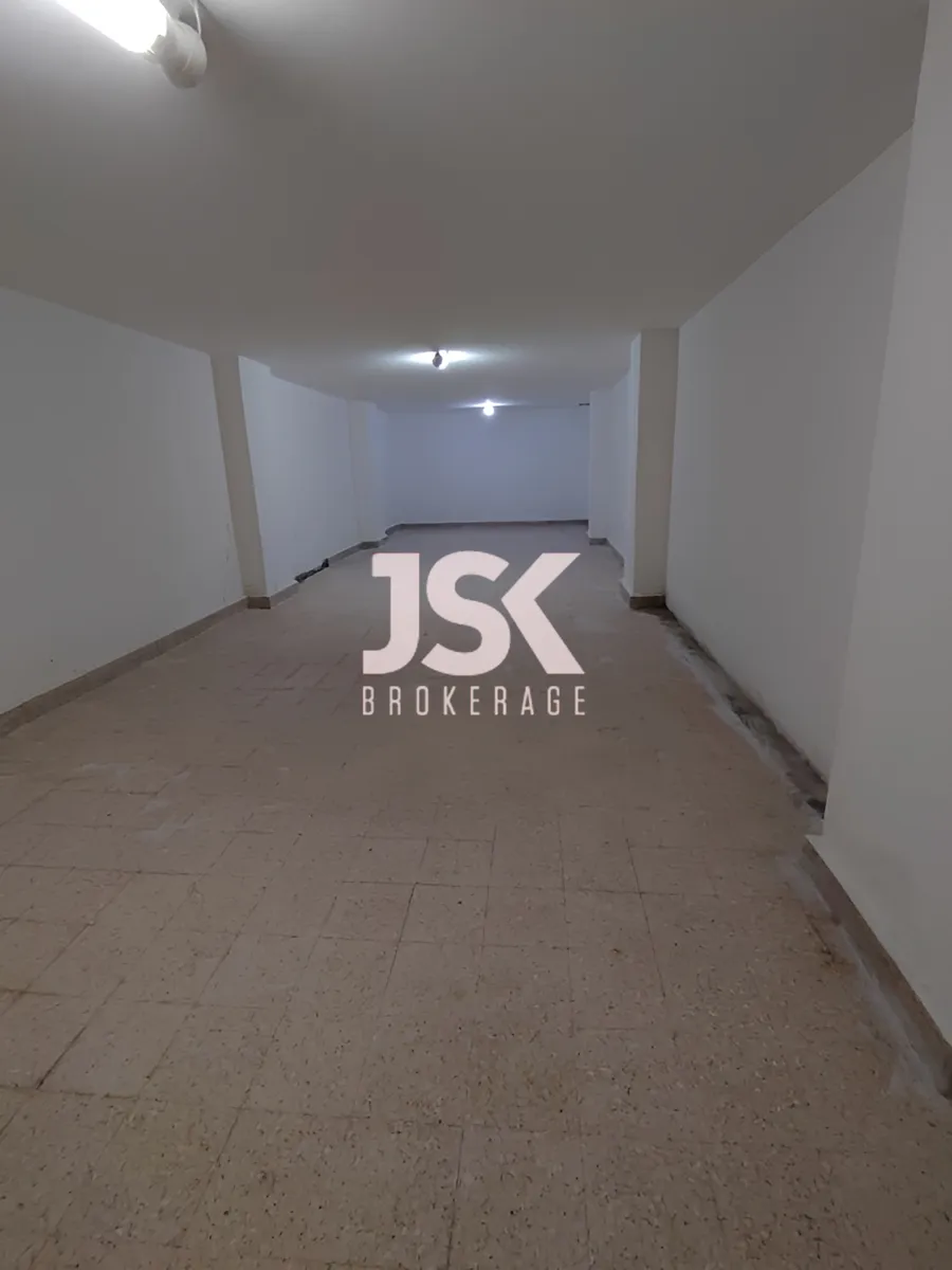 Shop for sale in Jdeideh