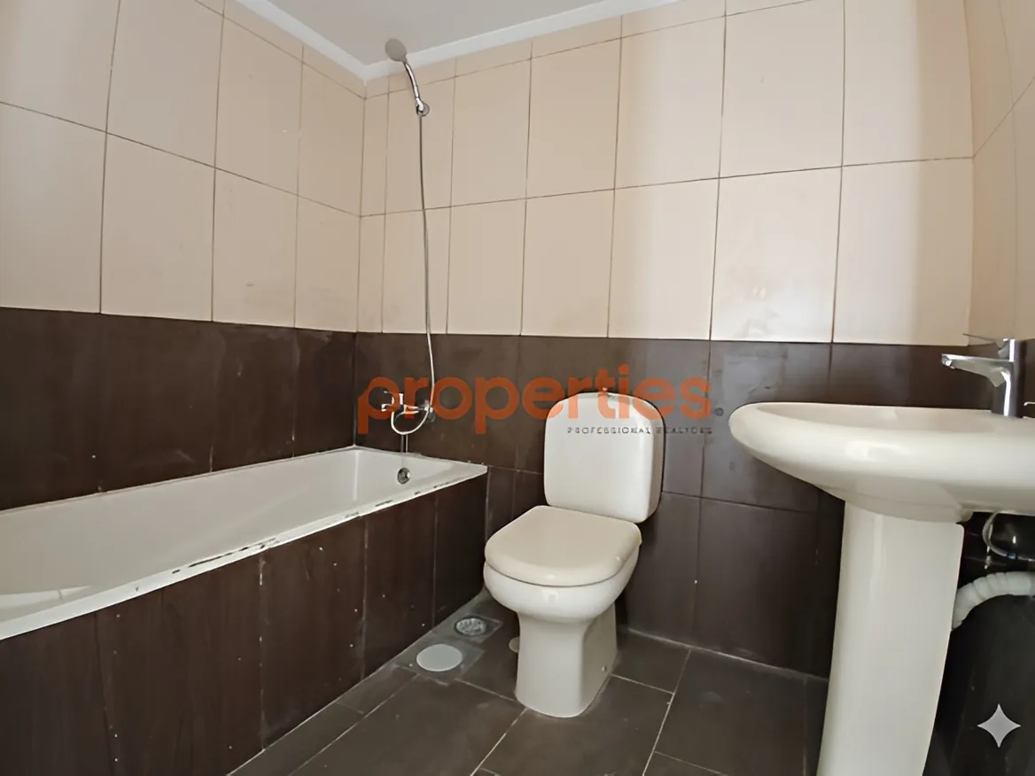 Apartment for Sale in Aaqbiyeh