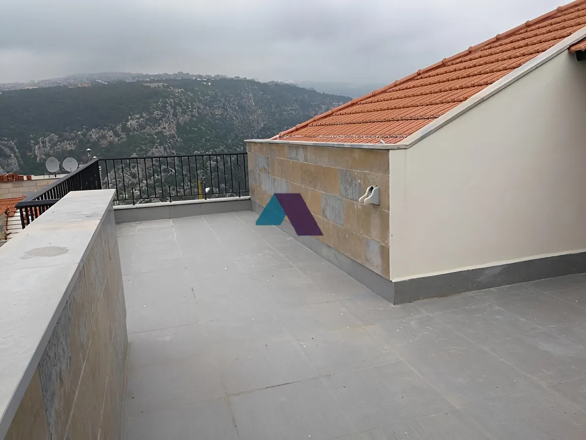 Apartment for Sale in Beit Chabeb