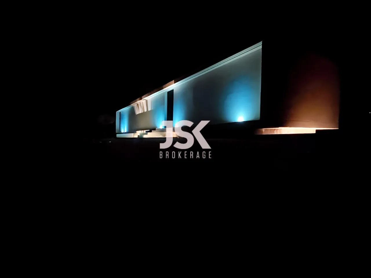 Loft for Sale in Batroun