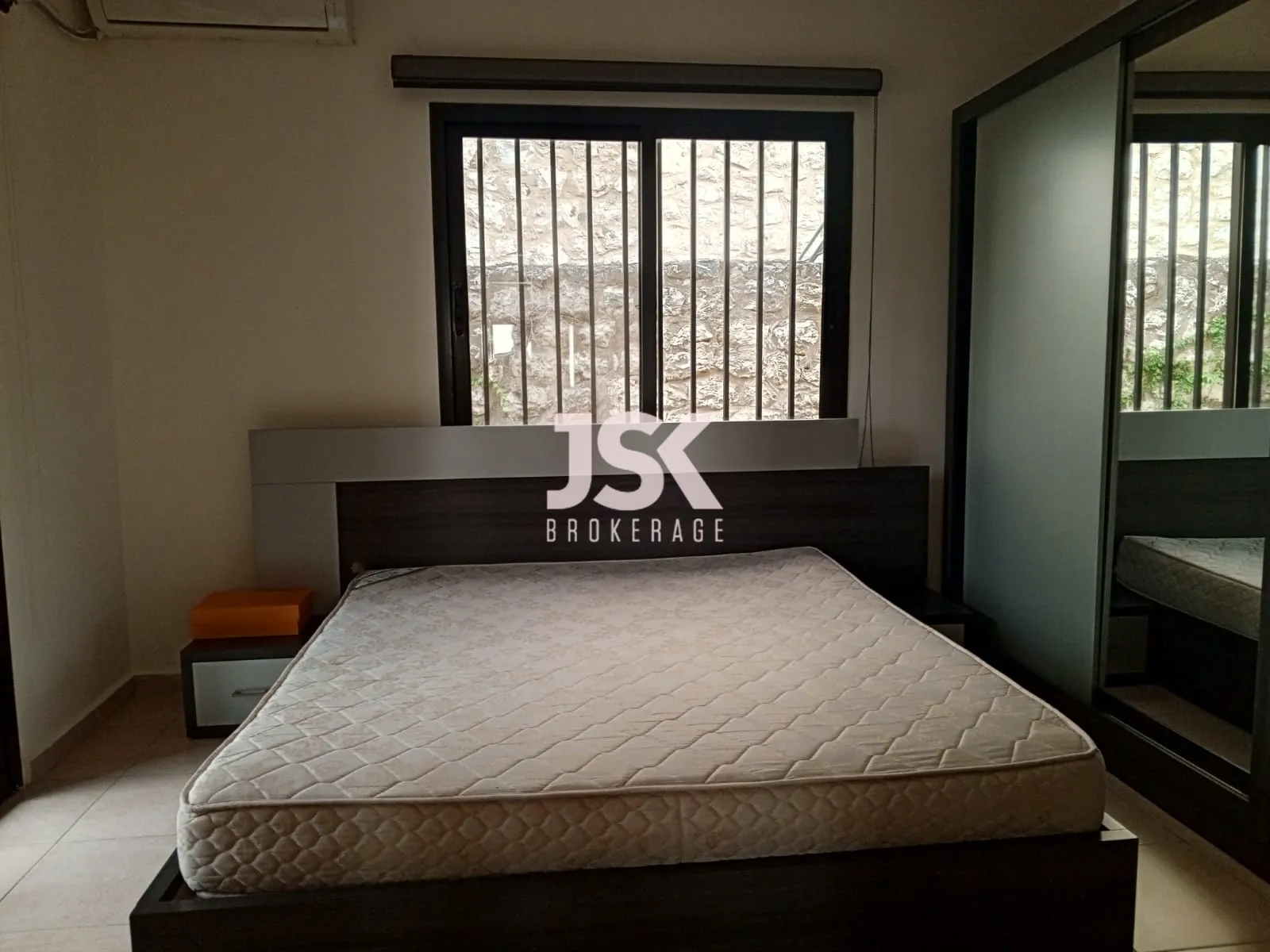 Apartment for Sale in Halat