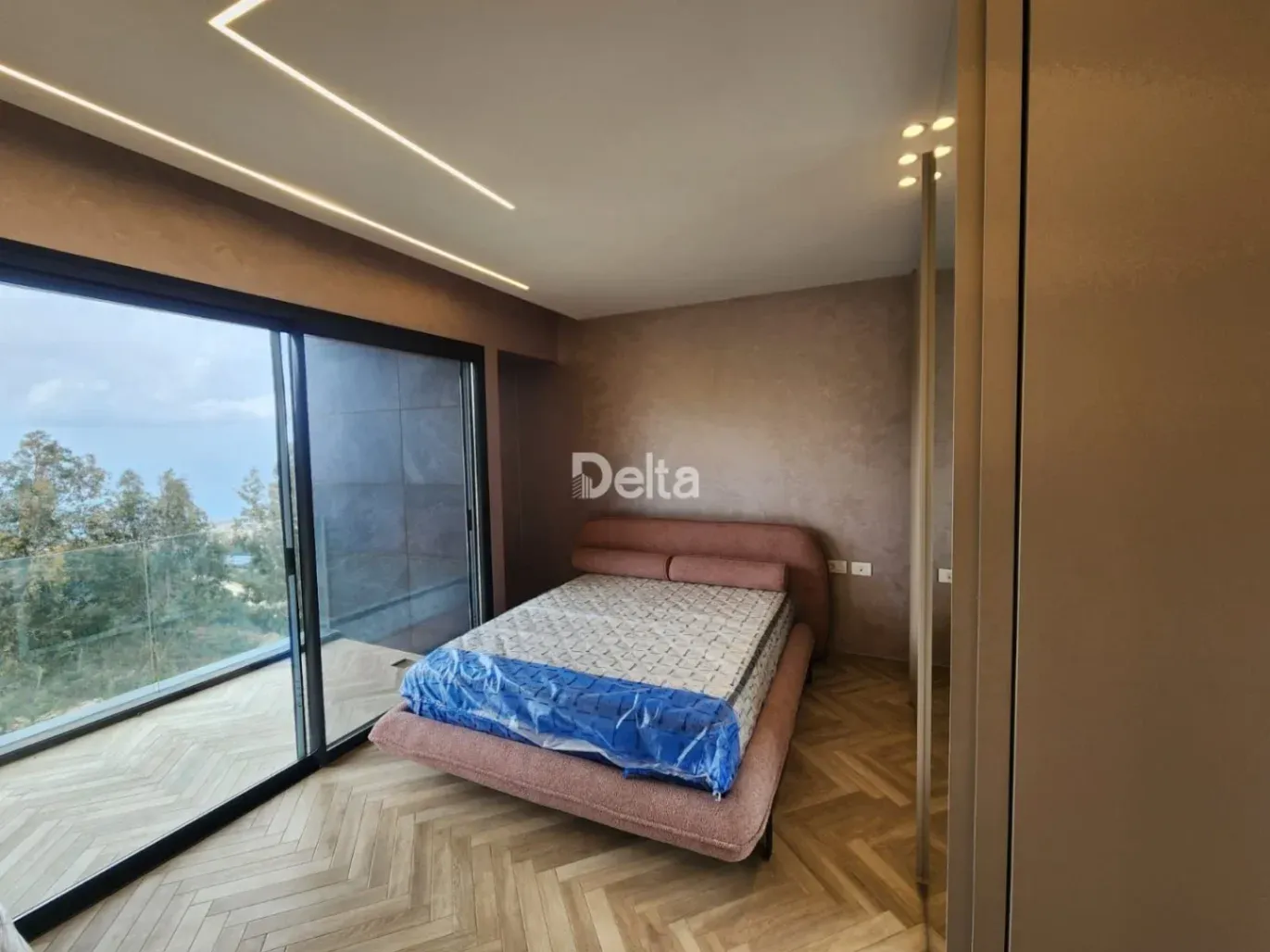 Villa for sale in Dibbiyeh, Lebanon