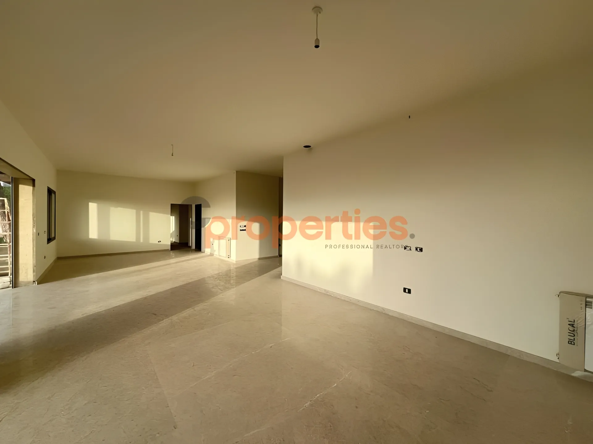 Apartment for Sale in Mar Roukoz - 4 bed, 6 bath
