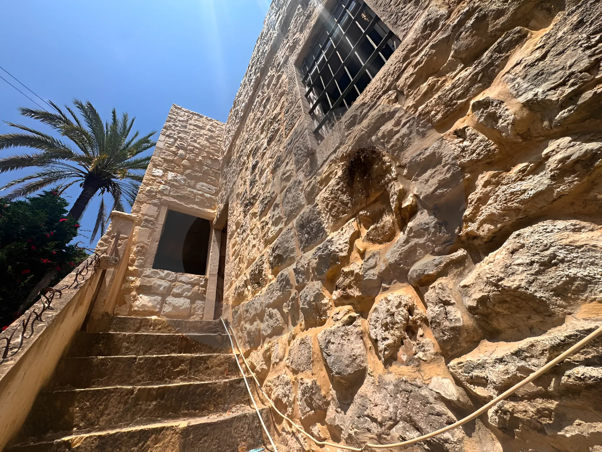 Apartment for Sale in Aamchit