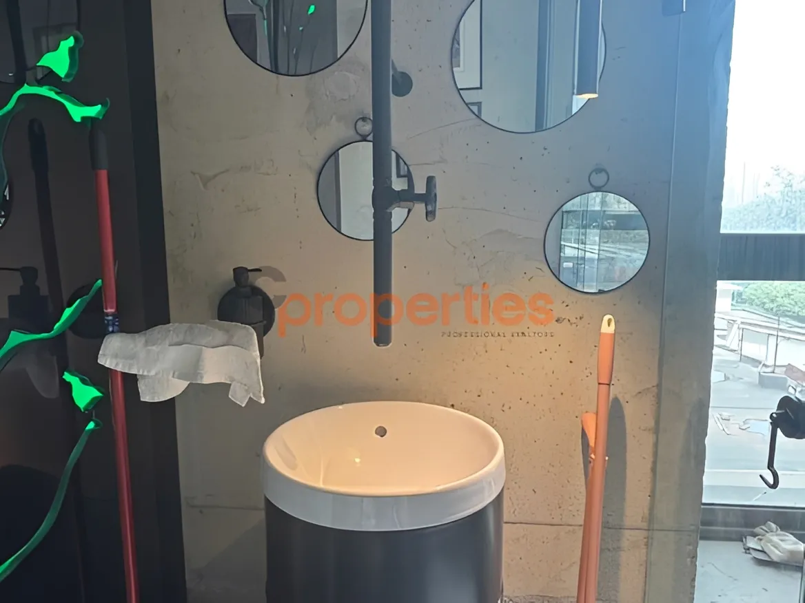 Office for Rent in Badaro