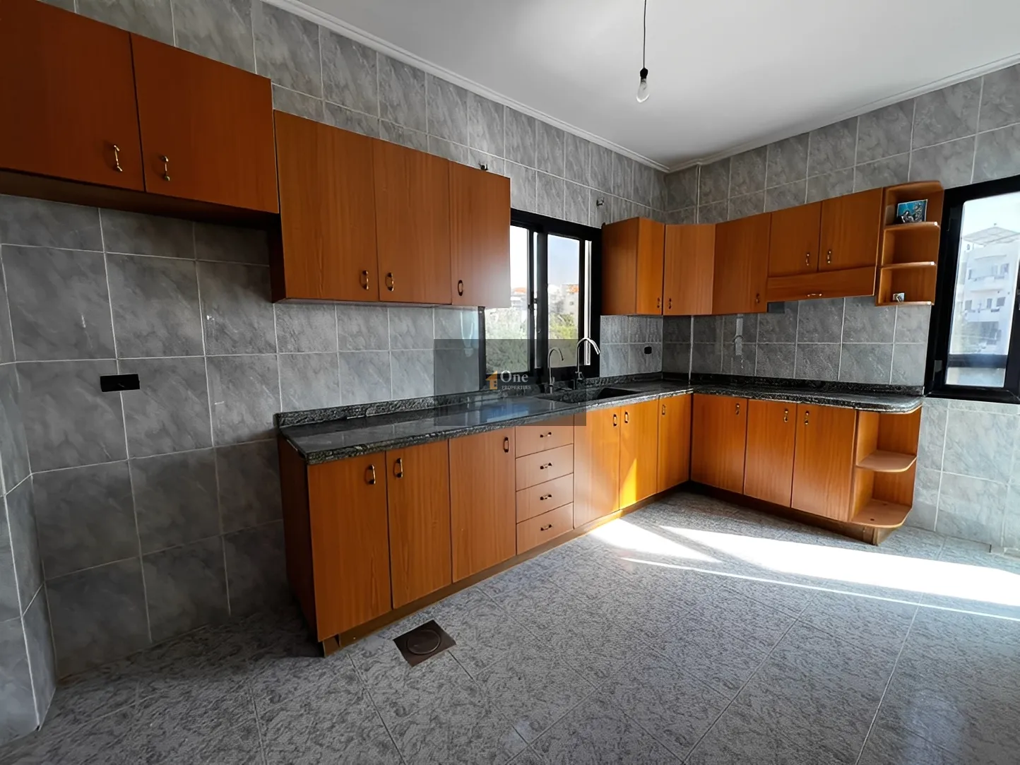Apartment for Sale in Aamchit, Lebanon - 3 bed, 2 bath