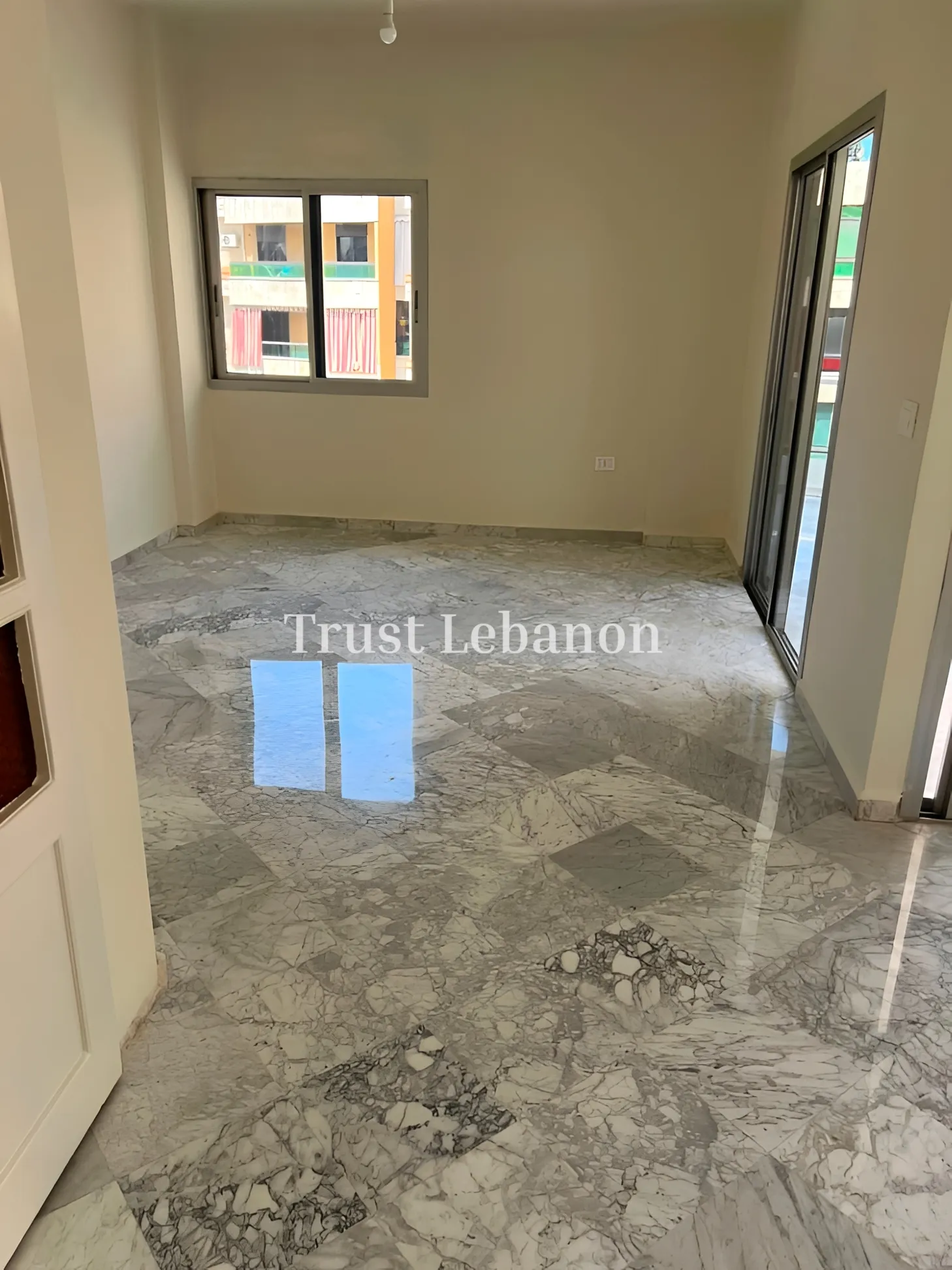 Apartment for sale in Chiyah, Lebanon