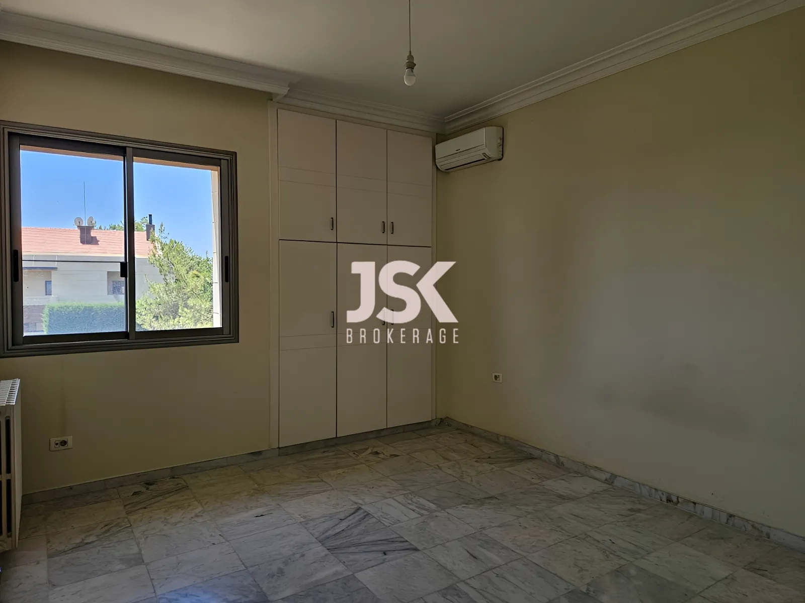 Apartment for Rent in Baabdat