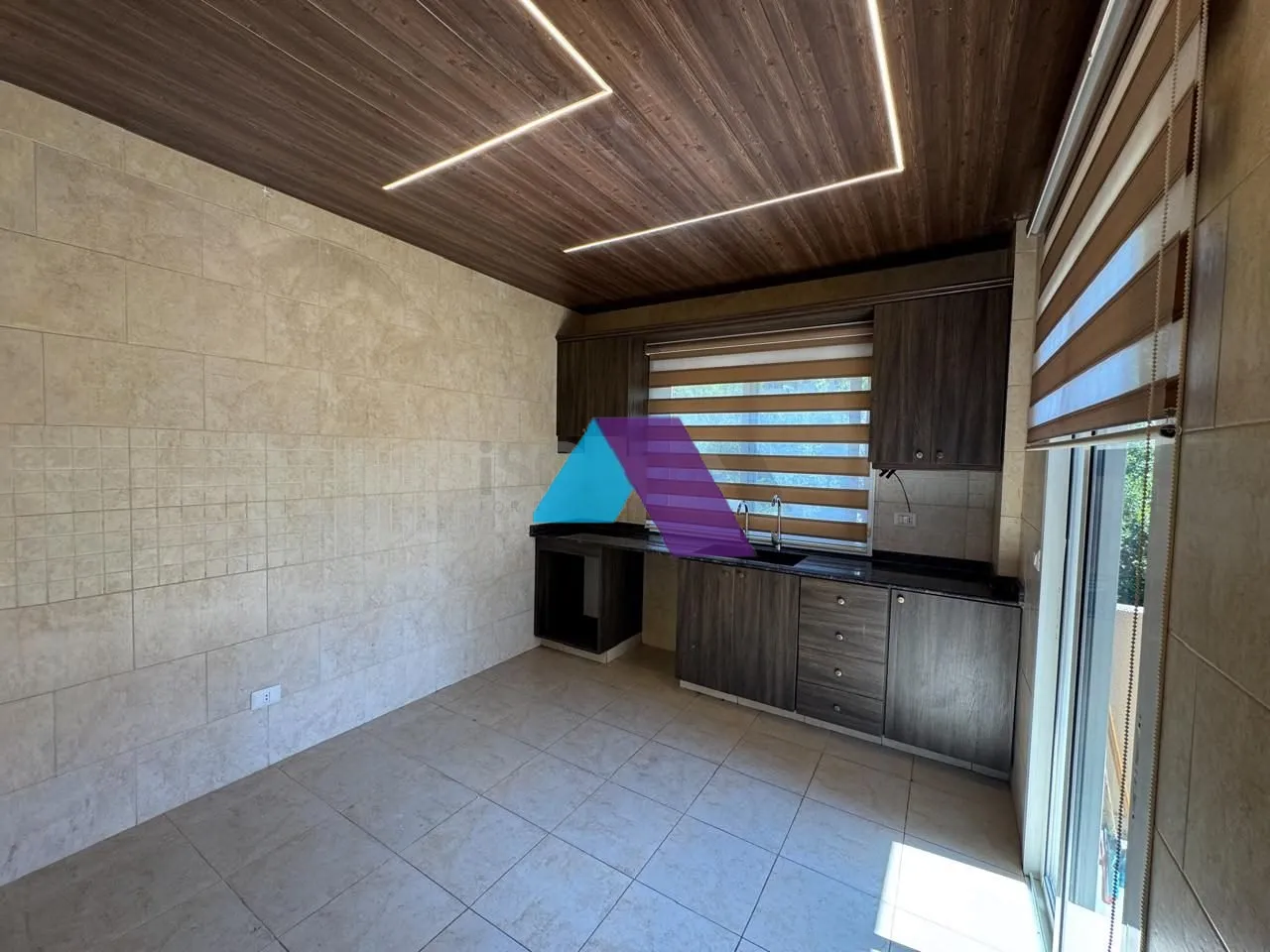 Apartment for Sale in Halat