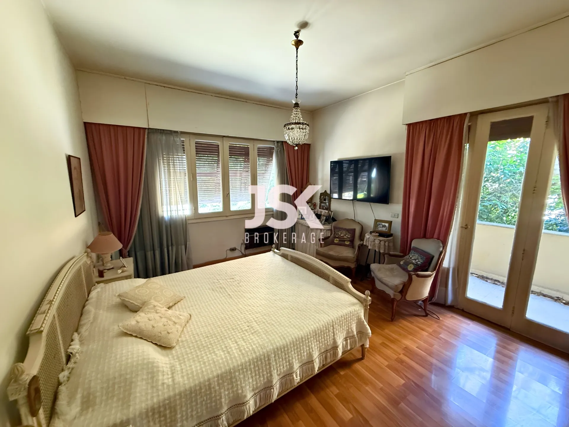 Apartment for Sale in Achrafieh