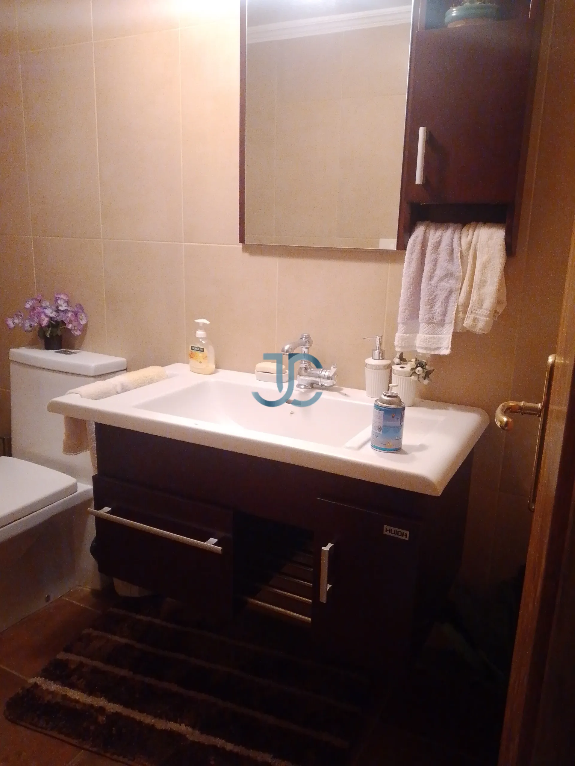 Apartment for sale in Haret Sakher