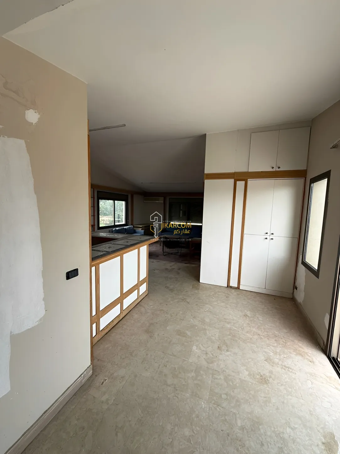 Apartment for sale in Mansourieh, Lebanon - 1 bed, 1 bath